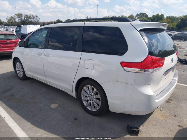 46165334 :رقم المزاد ، 5TDYK3DC6BS116550 vin ، 2011 Toyota Sienna Ltd مزاد بيع