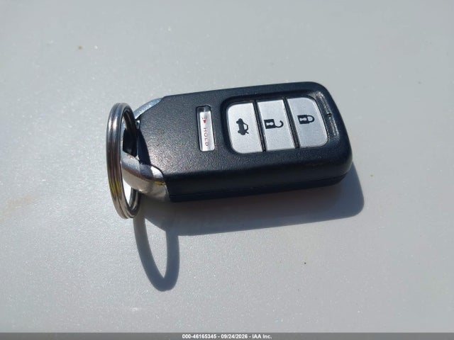 46165345 :رقم المزاد ، 1HGCR6F36FA000323 vin ، 2015 Honda Accord Hybrid مزاد بيع