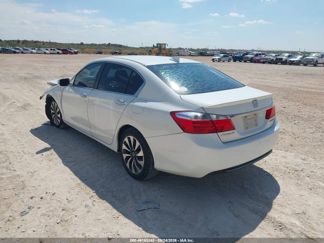46165345 :رقم المزاد ، 1HGCR6F36FA000323 vin ، 2015 Honda Accord Hybrid مزاد بيع