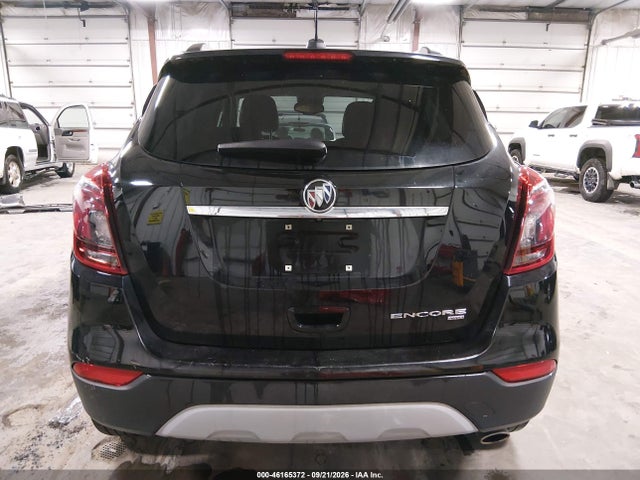 46165372 :رقم المزاد ، KL4CJGSB2LB016088 vin ، 2020 Buick Encore Awd Essence مزاد بيع