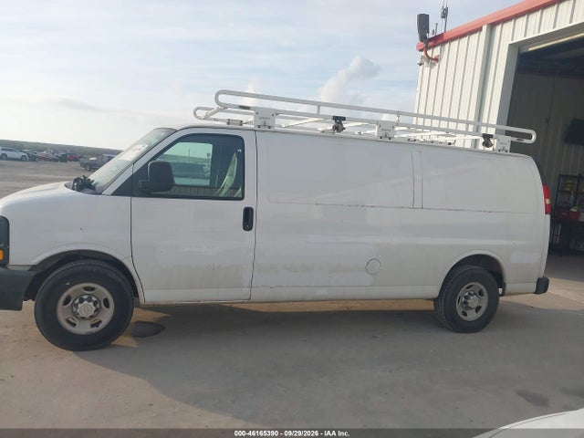 46165390 :رقم المزاد ، 1GCWGGCF9F1225907 vin ، 2015 Chevrolet Express 2500 Work Van مزاد بيع