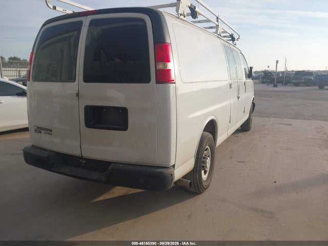 46165390 :رقم المزاد ، 1GCWGGCF9F1225907 vin ، 2015 Chevrolet Express 2500 Work Van مزاد بيع