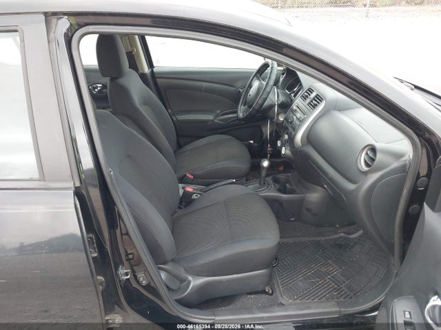 46165394 :رقم المزاد ، 3N1CN7AP8DL865720 vin ، 2013 Nissan Versa 1.6 Sv مزاد بيع