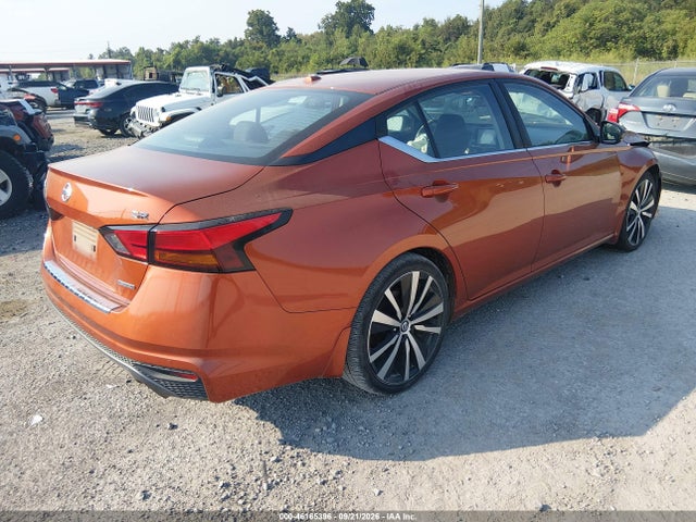 46165396 :رقم المزاد ، 1N4AL4CVXNN384606 vin ، 2022 Nissan Altima 2.0 Sr مزاد بيع