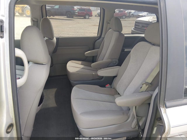 2011 Kia Sedona Lx მანქანა იყიდება აუქციონზე, vin: KNDMG4C79B6398046, აუქციონის ნომერი: 46165397