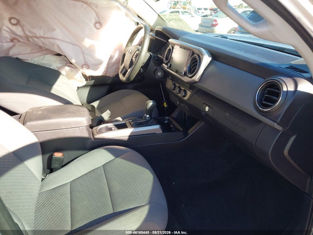 2020 Toyota Tacoma Sr5 V6 მანქანა იყიდება აუქციონზე, vin: 3TMAZ5CN0LM128870, აუქციონის ნომერი: 46165445