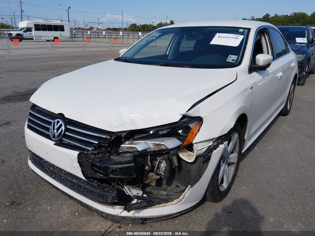 2014 Volkswagen Passat 1.8t Wolfsburg Edition მანქანა იყიდება აუქციონზე, vin: 1VWAT7A34EC037438, აუქციონის ნომერი: 46165548