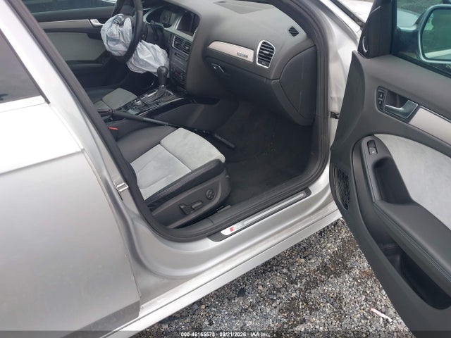 2012 Audi S4 3.0 Premium Plus მანქანა იყიდება აუქციონზე, vin: WAUKGAFL6CA112406, აუქციონის ნომერი: 46165573