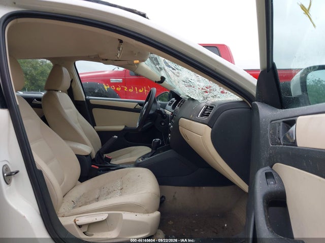 2011 Volkswagen Jetta 2.5l Se მანქანა იყიდება აუქციონზე, vin: 3VWDZ7AJ9BM381366, აუქციონის ნომერი: 46165604
