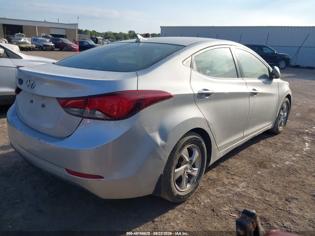 Продажа на аукционе авто 2015 Hyundai Elantra Se, vin: KMHDH4AE3FU238899, номер лота: 46165625