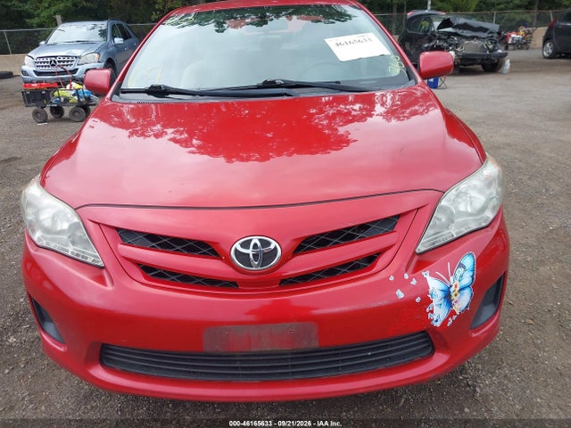 46165633 :رقم المزاد ، 2T1BU4EE2BC726122 vin ، 2011 Toyota Corolla Le مزاد بيع