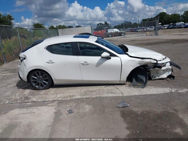 Aukcja sprzedaży 2021 Mazda Mazda3 Preferred, vin: JM1BPALLXM1402768, numer aukcji: 46165678