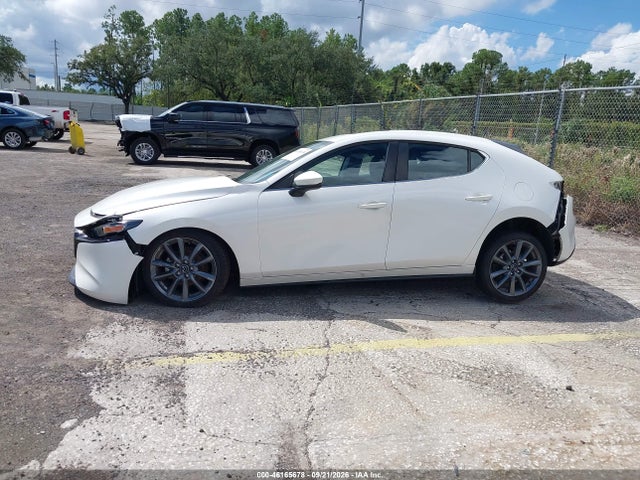 Aukcja sprzedaży 2021 Mazda Mazda3 Preferred, vin: JM1BPALLXM1402768, numer aukcji: 46165678