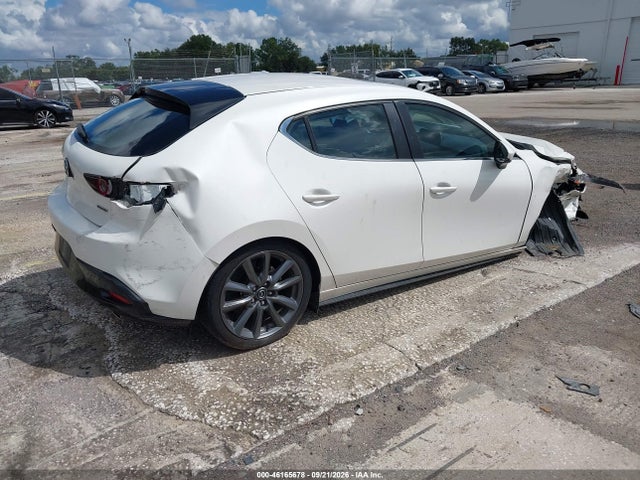 Aukcja sprzedaży 2021 Mazda Mazda3 Preferred, vin: JM1BPALLXM1402768, numer aukcji: 46165678