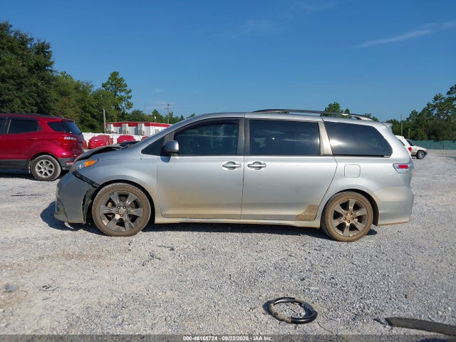 46165724 :رقم المزاد ، 5TDXK3DC6BS154064 vin ، 2011 Toyota Sienna Se مزاد بيع