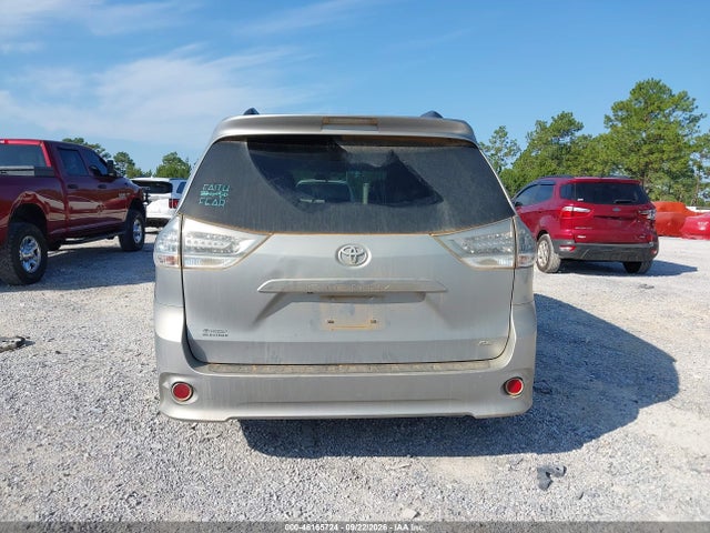46165724 :رقم المزاد ، 5TDXK3DC6BS154064 vin ، 2011 Toyota Sienna Se مزاد بيع