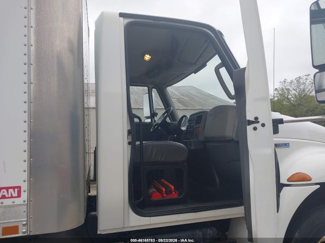 46165783 :رقم المزاد ، 1HTJTSKM1FH670080 vin ، 2015 International 4000 4300 مزاد بيع