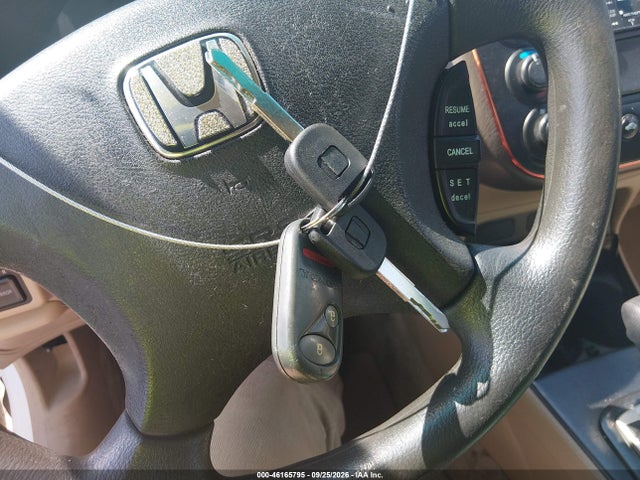 46165795 :رقم المزاد ، 2HGES16595H586243 vin ، 2005 Honda Civic Lx مزاد بيع