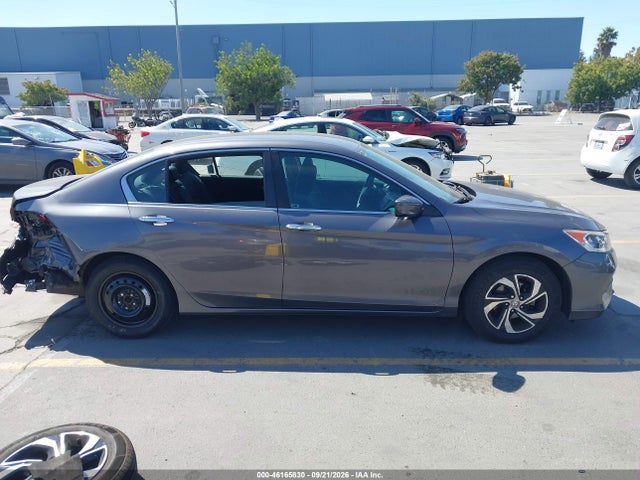 Продаж на аукціоні авто 2017 Honda Accord Lx, vin: 1HGCR2F30HA210542, номер лоту: 46165830