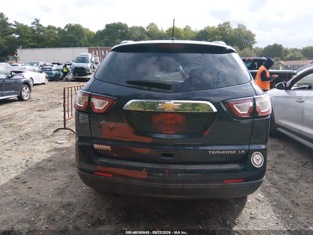 46165845 :رقم المزاد ، 1GNKRFKD8FJ241655 vin ، 2015 Chevrolet Traverse Ls مزاد بيع
