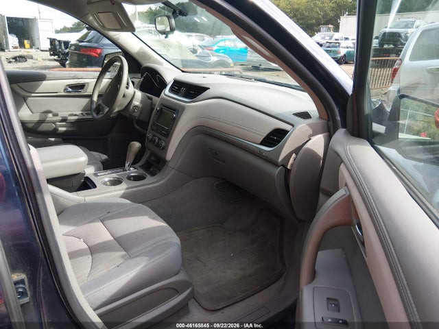 46165845 :رقم المزاد ، 1GNKRFKD8FJ241655 vin ، 2015 Chevrolet Traverse Ls مزاد بيع