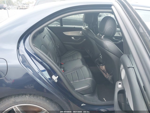 46165848 :رقم المزاد ، 55SWF6GB4FU028363 vin ، 2015 Mercedes-benz C 400 4matic مزاد بيع