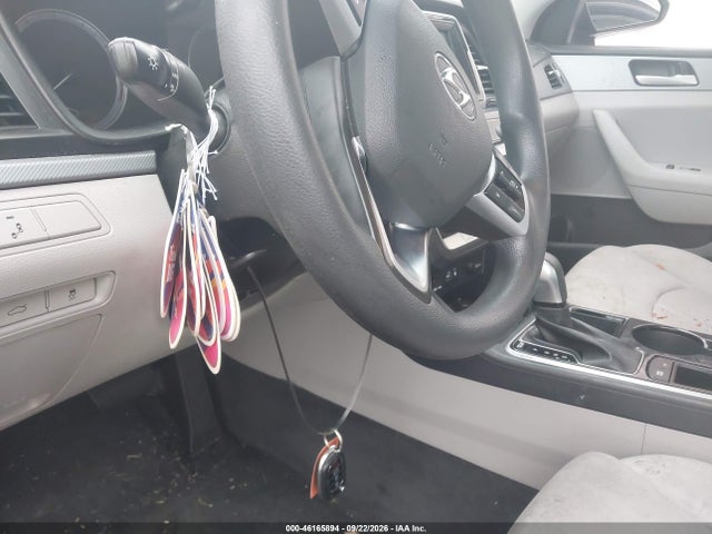 46165894 :رقم المزاد ، 5NPE24AF9KH738363 vin ، 2019 Hyundai Sonata Se مزاد بيع