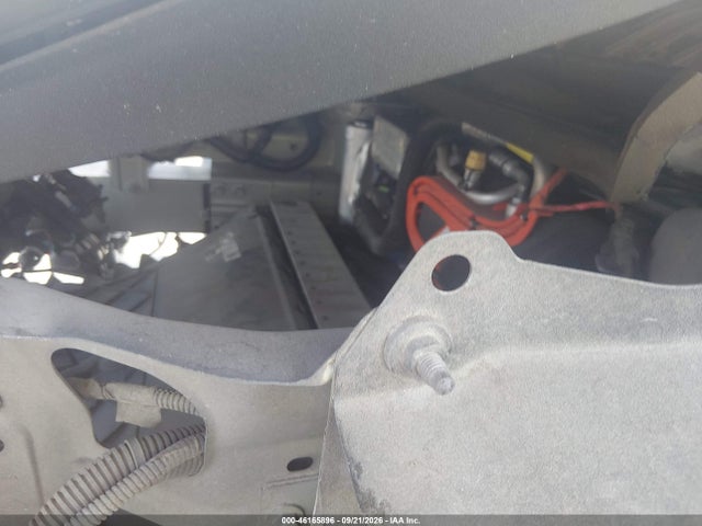 46165896 :رقم المزاد ، 5YJYGAEE1MF304101 vin ، 2021 Tesla Model Y Long Range Dual Motor All-wheel Drive مزاد بيع