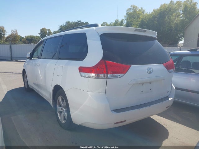 Aukcja sprzedaży 2011 Toyota Sienna Le V6, vin: 5TDKK3DC0BS032679, numer aukcji: 46165925