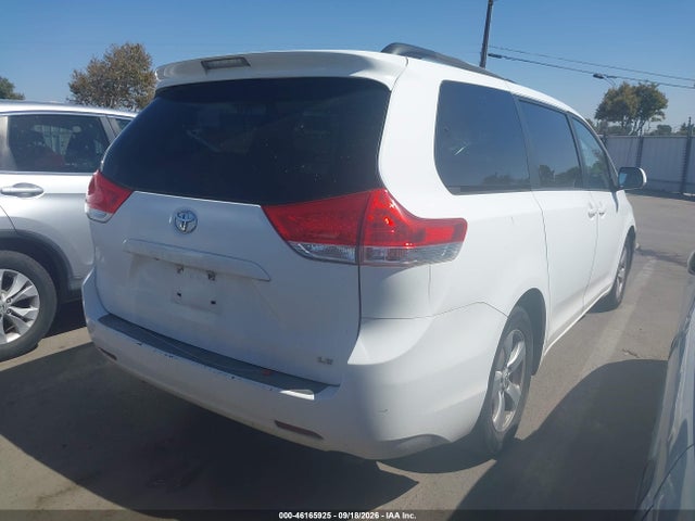 Aukcja sprzedaży 2011 Toyota Sienna Le V6, vin: 5TDKK3DC0BS032679, numer aukcji: 46165925