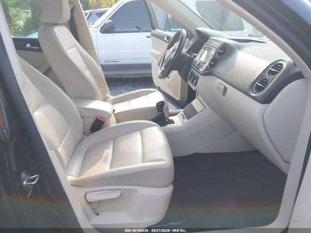 Продаж на аукціоні авто 2012 Volkswagen Tiguan Se, vin: WVGAV7AX8CW526173, номер лоту: 46165926