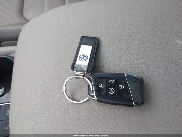 Продажа на аукционе авто 2021 Volkswagen Atlas 3.6l V6 Sel Premium, vin: 1V2TR2CA2MC512090, номер лота: 46165960