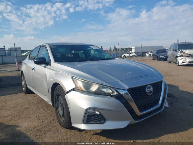 46165983 :رقم المزاد ، 1N4BL4BV9LC149936 vin ، 2020 Nissan Altima S Fwd مزاد بيع