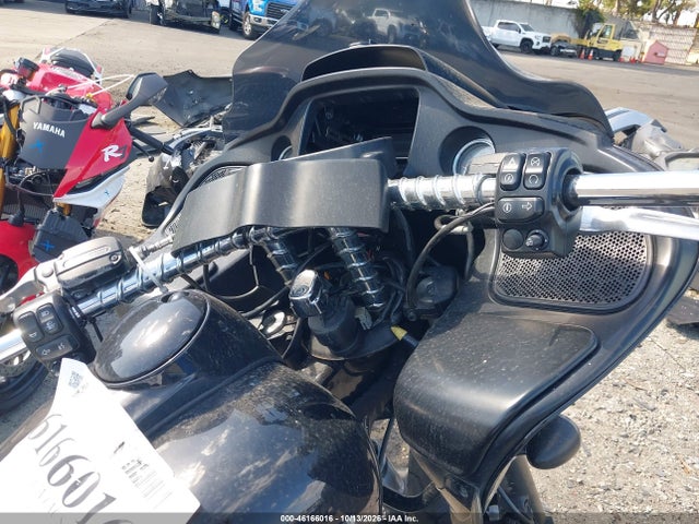 Harley-Davidson Fltrx Road Glide 2016 1HD1KHM38GB679966 Image 18