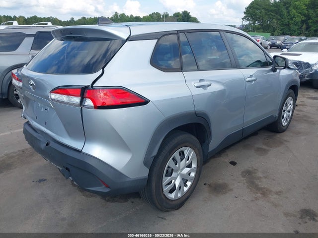 46166035 :رقم المزاد ، 7MUAAAAG9NV011317 vin ، 2022 Toyota Corolla Cross L مزاد بيع