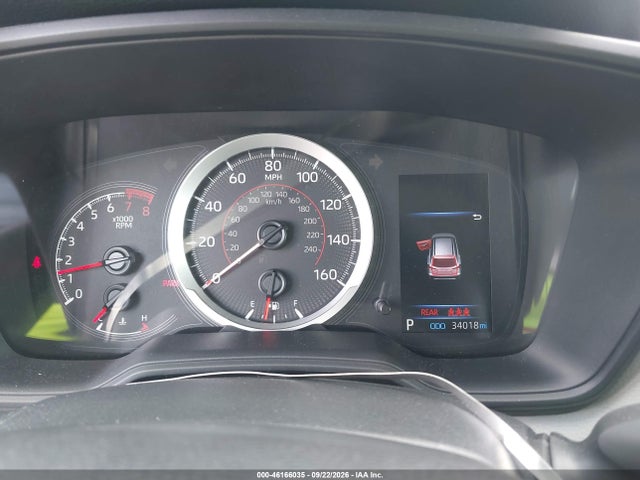 46166035 :رقم المزاد ، 7MUAAAAG9NV011317 vin ، 2022 Toyota Corolla Cross L مزاد بيع