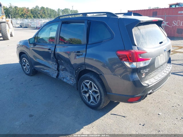 2020 Subaru Forester Premium მანქანა იყიდება აუქციონზე, vin: JF2SKAJC3LH578473, აუქციონის ნომერი: 46166049