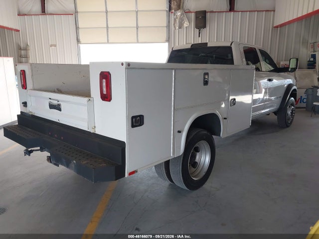 46166079 :رقم المزاد ، 3C7WRLEJ2MG613812 vin ، 2021 Ram 4500 Chassis Cab Tradesman مزاد بيع