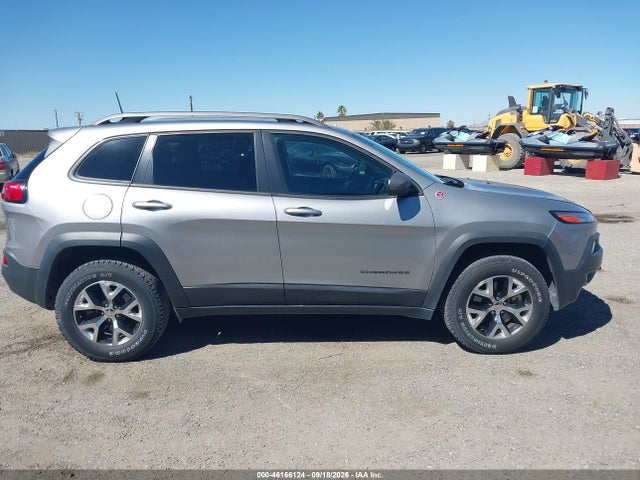 Продаж на аукціоні авто 2016 Jeep Cherokee Trailhawk, vin: 1C4PJMBS0GW348244, номер лоту: 46166124