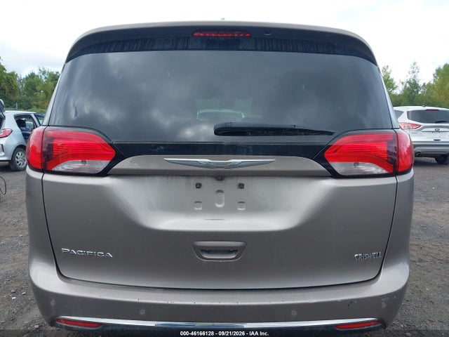 Продаж на аукціоні авто 2018 Chrysler Pacifica Touring L, vin: 2C4RC1BG8JR123583, номер лоту: 46166128