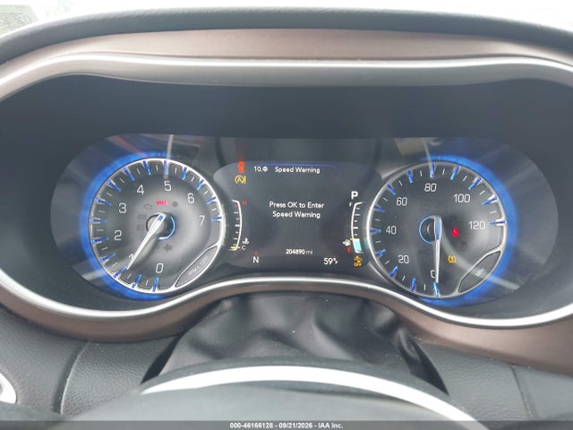 Продаж на аукціоні авто 2018 Chrysler Pacifica Touring L, vin: 2C4RC1BG8JR123583, номер лоту: 46166128