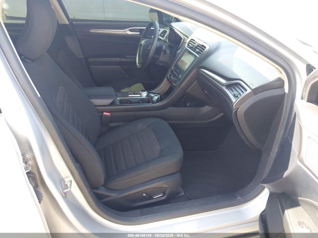 2019 Ford Fusion Hybrid Se მანქანა იყიდება აუქციონზე, vin: 3FA6P0LU2KR275334, აუქციონის ნომერი: 46166188
