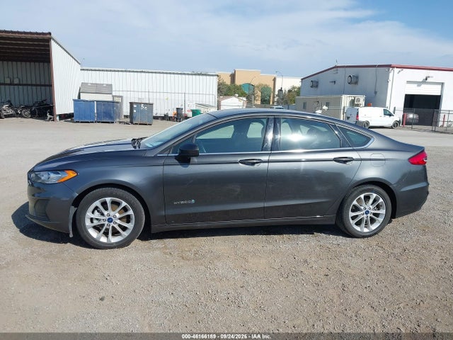 2019 Ford Fusion Hybrid Se მანქანა იყიდება აუქციონზე, vin: 3FA6P0LU3KR274208, აუქციონის ნომერი: 46166189
