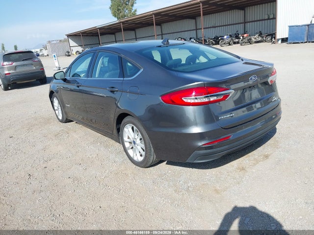 2019 Ford Fusion Hybrid Se მანქანა იყიდება აუქციონზე, vin: 3FA6P0LU3KR274208, აუქციონის ნომერი: 46166189