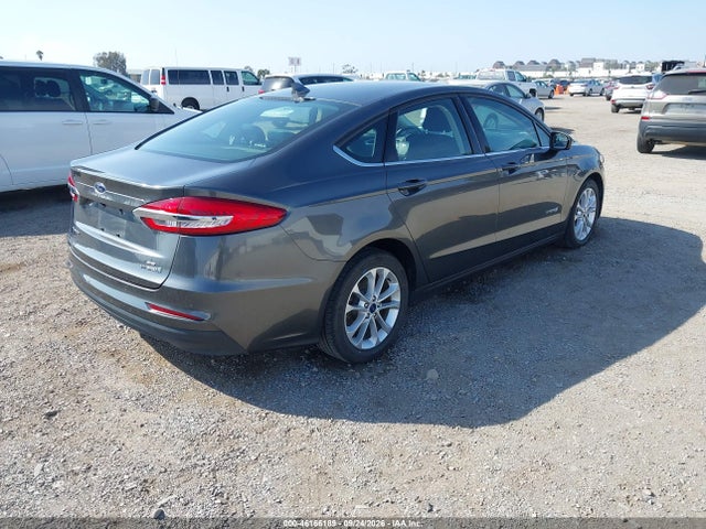 2019 Ford Fusion Hybrid Se მანქანა იყიდება აუქციონზე, vin: 3FA6P0LU3KR274208, აუქციონის ნომერი: 46166189