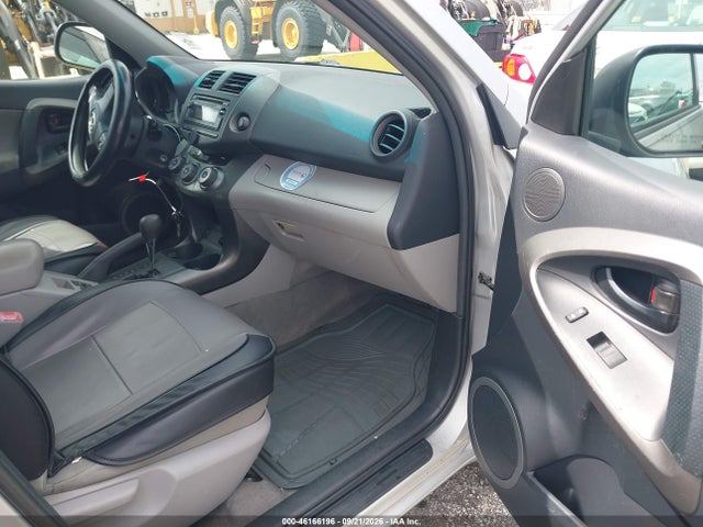 2012 Toyota Rav4 მანქანა იყიდება აუქციონზე, vin: 2T3ZF4DV9CW118454, აუქციონის ნომერი: 46166196