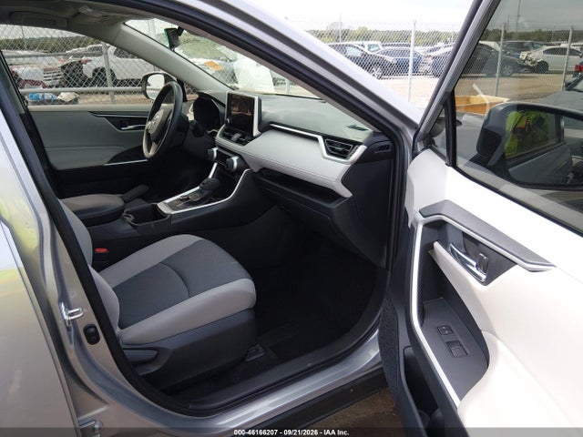 46166207 :رقم المزاد ، JTMRWRFV9PJ056942 vin ، 2023 Toyota Rav4 Hybrid Xle مزاد بيع