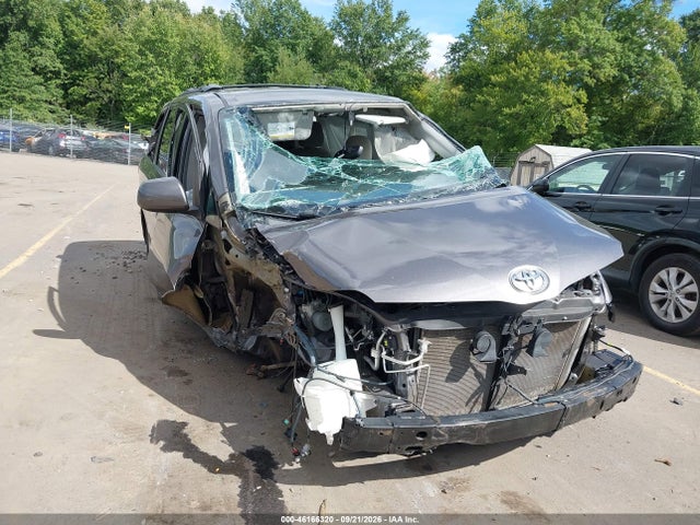 Aukcja sprzedaży 2017 Toyota Sienna Le 7 Passenger, vin: 5TDJZ3DC3HS154775, numer aukcji: 46166320
