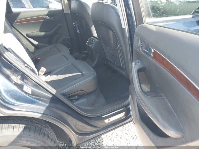 46166330 :رقم المزاد ، WA1WKAFPXBA093101 vin ، 2011 Audi Q5 3.2 Premium Plus مزاد بيع
