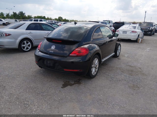 46166347 :رقم المزاد ، 3VWF17AT9HM628430 vin ، 2017 Volkswagen Beetle #pinkbeetle/1.8t Classic/1.8t S مزاد بيع